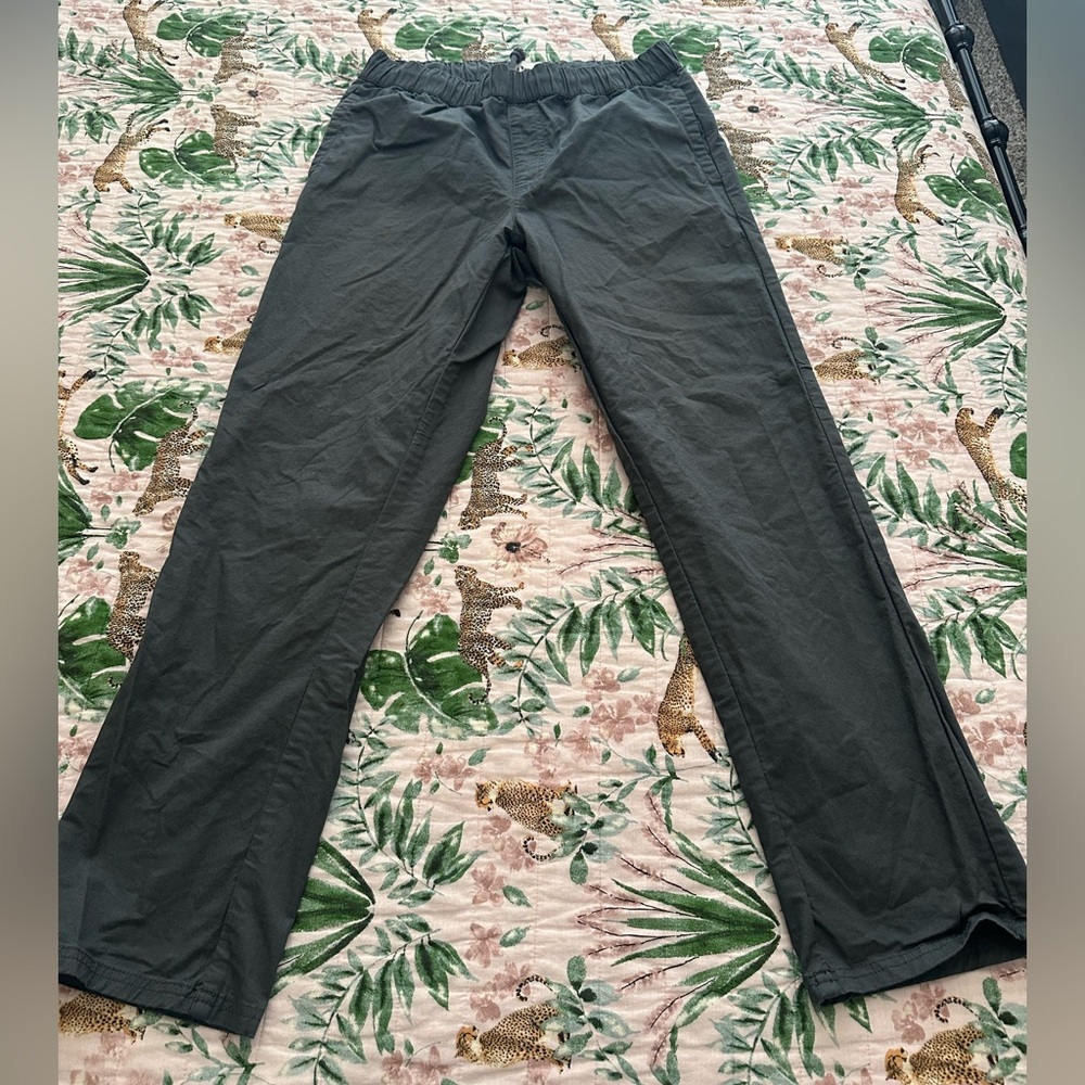 Pact Men's Gray Pants